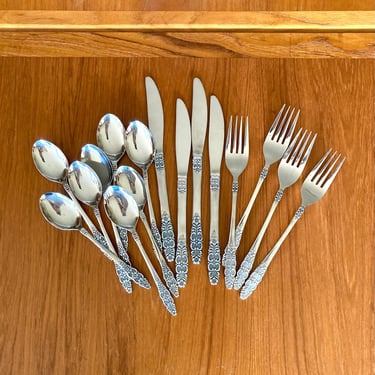 vintage stainless flatware scroll handles Northland Romford knives forks spoons 16 pieces 
