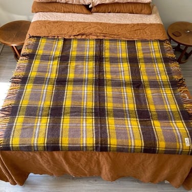 Faribo Fluff Loomed Yellow Gray Brown Wool Plaid Checkered Fringe Blanket Throw 