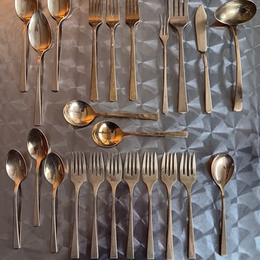 Dirilyte Empress Flatware 23 Pieces | Mid-century Modern Gold-Tone Tableware | Dirigold 