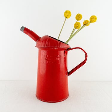 Vintage Red Metal Can with Spout and Handle, 1/2 Gallon Red Watering Can, Old Red Metal Oil Can with Handle, Rustic Garden Decor 