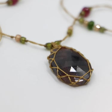 Sharing Tibetan Necklace - Corundum Dark