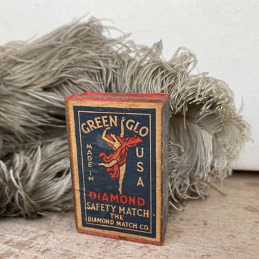 Antique Green Glo Match Box, Diamond Safety Match Company, Tobacciana, Red Blue, Dancing Woman 