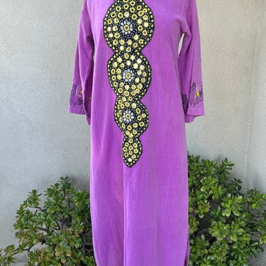 Vintage 60s hippie maxi kaftan purple cotton with mirror embroidery beads sz S/M by Y.M. Garments 