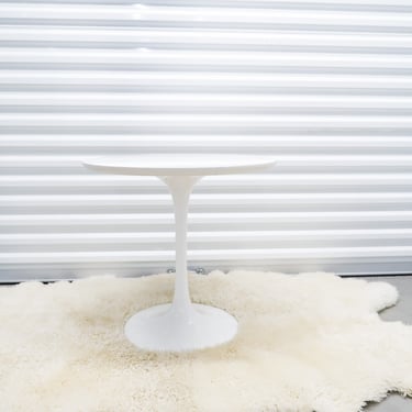 White Side Table Burke Tulip Table Vintage Mid Century Modern Table for Small Living Space Round Dinning Room Table 