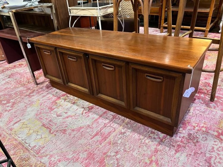 Classic Lane cedar chest. 48” x 17” x 18” 