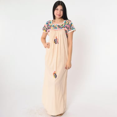 Vintage Oaxacan Maxi Dress 70s Mexican Embroidered Dress Peach Floral Puebla Short Sleeve Tent Hippie Boho Summer Cotton Long 1970s Small 