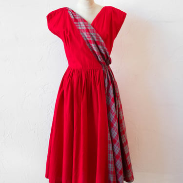 Vintage 1950/60s Fit + Flare Red Dress with Plaid Detailing XS/S