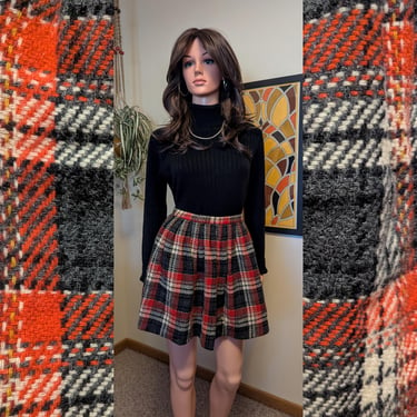 Vintage 1960s Grey & Red Plaid Wool Gathered Circle Skater Mini Skirt/ 60s 70s Mod Twiggy Academia Fall Winter / XXS 