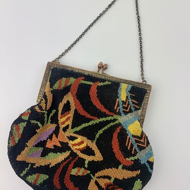 1920'S ART DECO Bag - Classic Deco Print in Needlepoint - Brass Frame & Chain - Silk Lining - Mint Condition 