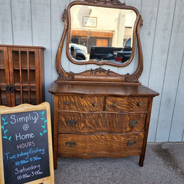 Vintage Tiger Oak Serpentine Front Washstand Dresser with | Odds & Ends -  Imperial, CA | ATTIC