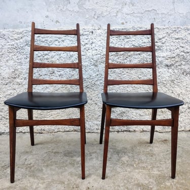 Vintage Pair of Wooden Chairs/ Wood and Black Faux Leather Chairs / Old Dining Chairs/ Retro Furniture/ Vintage Yugoslavia Chairs / 70s 