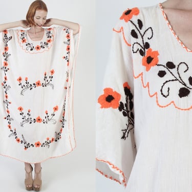 Cream Mexican Mid Weight Caftan, Embroidered Summer Floral Beach Cover Up, South American Once Size Cotton Resort Maxi 