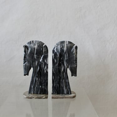 Pair Mid-Century Italian Black White Marble Horse Head Decorative Bookends 