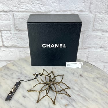 Chanel Vintage 98A Gold-tone Brooch