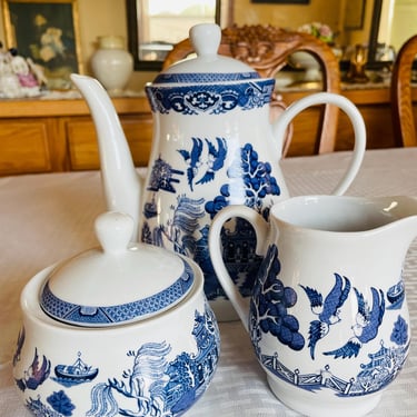 Cuthbertson Blue Willow Coffee Pot & Lid 7 3/4"- and Matching Sugar Bowl and Creamer  Unused Condition 