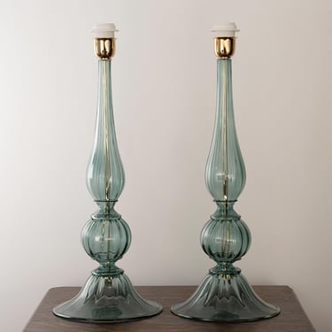 Pair of Murano glass table lamps fontana green color, handmade Made in Italy Venetian design lighting 