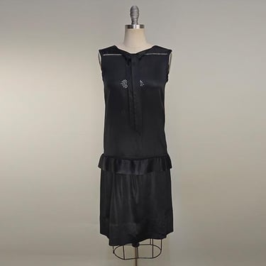 1920s Dress / Flapper Dress / Authentic 1920s / Black Satin Dress / Little Black Dress / Size Small Extra Small 