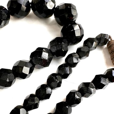 Art Deco Graduated French Jet Single Strand Necklace Hand Faceted Glass Beads - Vintage 1920s - 1930s 