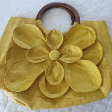 Vintage Sunny Yellow Jute Flower Handbag Purse 