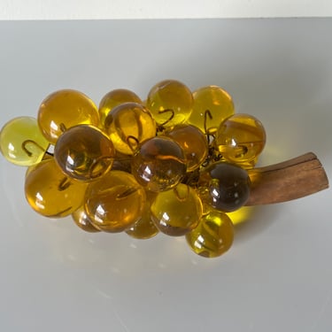 Large Vintage Yellow / Amber Lucite Acrylic  Grape Cluster On Drift Wood Branch 