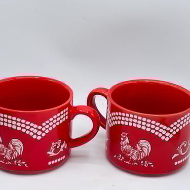Set of (2) Temptations Doodle Doo Rooster Mugs- Red and White 14 0z Chip free 