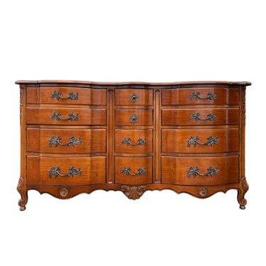 French Provincial Dresser with 9 Drawers by Sherrill Furniture 64" | Elle  Woodworthy - Fort Myers, FL | ATTIC