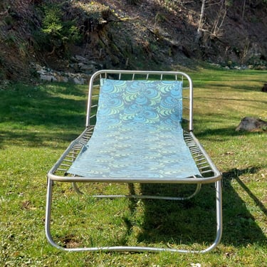 Retro Folding Flower Power Sun Lounger/ Retro Folding Beach,Teracce,Patio,Pool Chair / Retro Canvas Folding Deck Chair /Retro Beach /1970's 