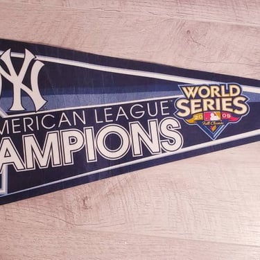 New York Yankees 2009 American League Champions pennant MLB Licensed World Series Pennant Sports collectibles 