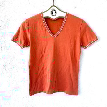 Vintage 70s Tshirt 1970s V Neck Fitted T Shirt 