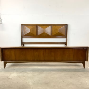 Mid-Century Diamond Front Bed Frame- Full Size 
