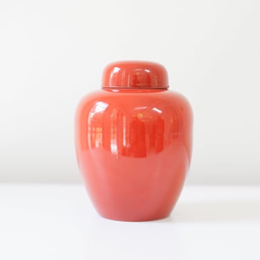 Vintage Tomato Red Ginger Jar 