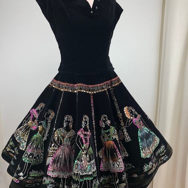 1950's Mexican  Full Circle Skirt - Colorful Hand Painted with Sequins on Velvet - Size Medium - 27 inch Waist 