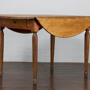 19th Century Country French Provincial Drop Leaf Oak Dining Table 