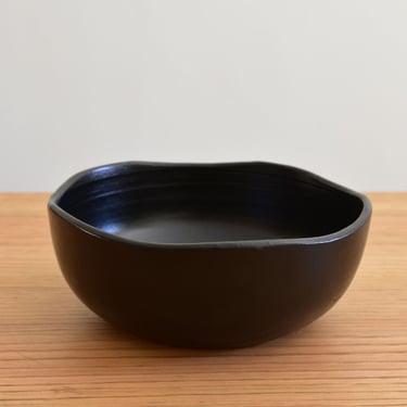 Matte Black Ceramic Wavy Bowl