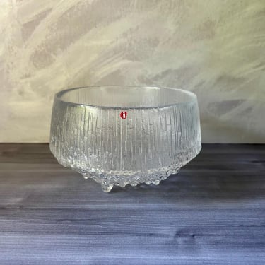 Vintage Iittala Ultima Thule 6" Bowl, Mid-cetnruy Finnish Glass Design 