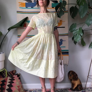 Vintage 50's 60's light yellow floral embroidered day dress / 1950's dress / L'aiglon / size small by Ru