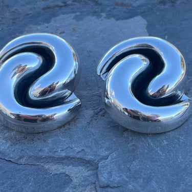 Vintage Mexico Sterling Silver Large Reverse S Yen Yang Design Clip On Earrings 