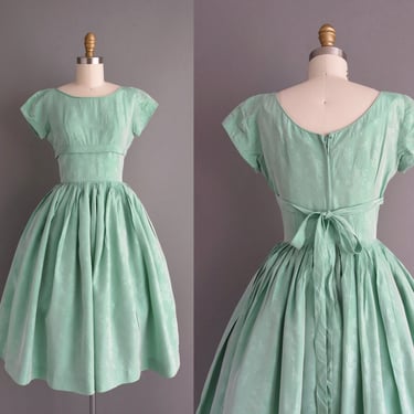 1950s vintage dress | Beautiful Green Sweeping Full Skirt Bridesmaid Wedding Dress | XS Small | 50s dress 