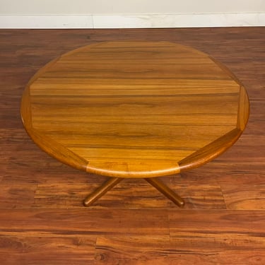 Danish Teak Round Dining Table with Leaf