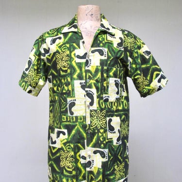 Vintage 1960s Go Barefoot Hawaiian Shirt, 60s Green Cotton Sateen Tapa Print Aloha Shirt, Medium 42