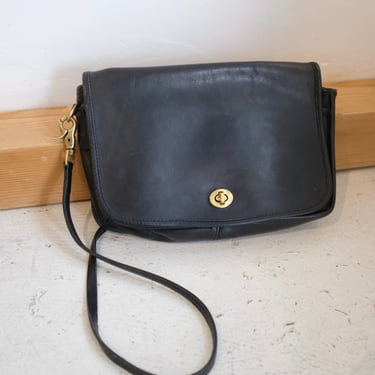 Pre-loved / Coach Vintage Purse With Brass Hardware