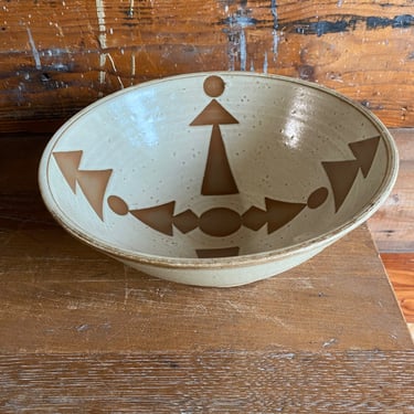 Serving Bowl - Warm white with brown shapes 
