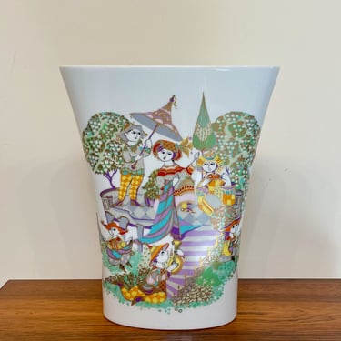 Bjorn Wiinblad for Rosenthal -  "Commedia dell Arte" Large Vase with Lady & Harlequins - Mid Century Danish Faience Ceramics 