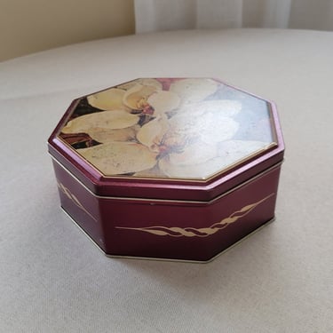 Burgundy tin can MAGNOLIA decorative container  Lidded tin paistries canister Metal cookie box 