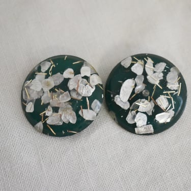 1960s Dark Green and White Confetti Resin Clip Earrings 