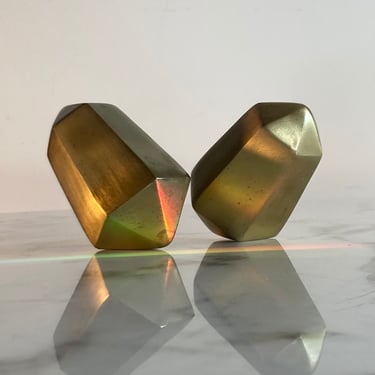 Pair of Vintage hexagonal diamond shaped paperweights in solid brass 