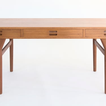 NANNA DITZEL FOR SØREN WILLADSEN WRITING TABLE