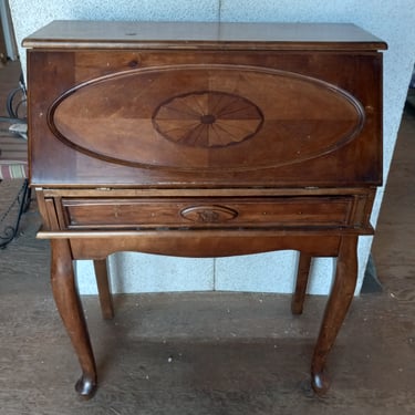 Vintage Secretary Desk, 32.5 x 16.5 x 42.25