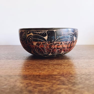 Vintage Nicaraguan Artisanal Handmade Pottery Bowl 