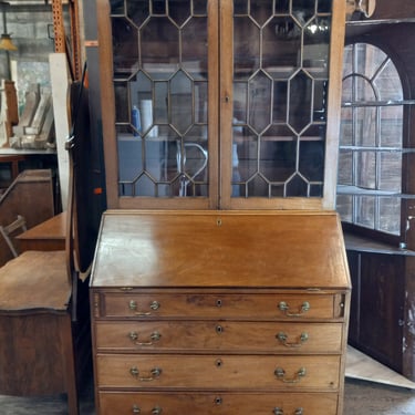 Antique Chippendale Bureau 42 X 23.5 X 86.5